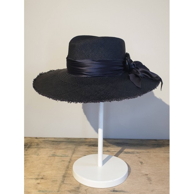 Dilara Latrous vasarinė skrybėlė